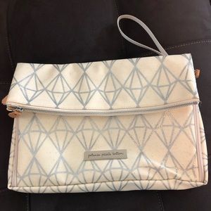 Petunia Pickle Bottom Crossover Clutch